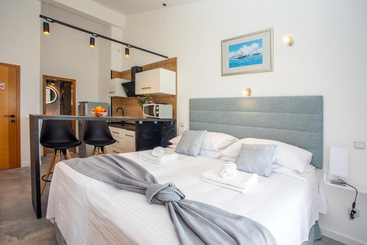 Apartments Nedo Dalmatia โอมิช ภายนอก รูปภาพ